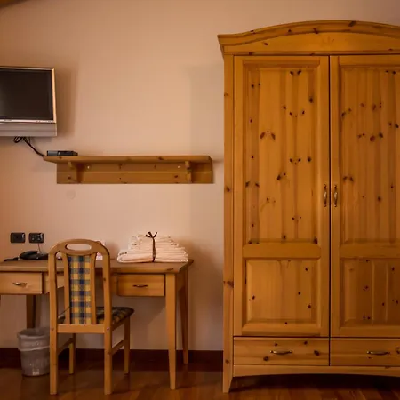 Al Colle Farm stay Cavaion Veronese
